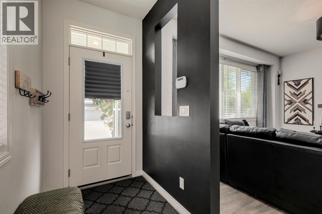 53 Seton Manor Se, Calgary, Alberta  T2C 2C9 - Photo 3 - A2261862