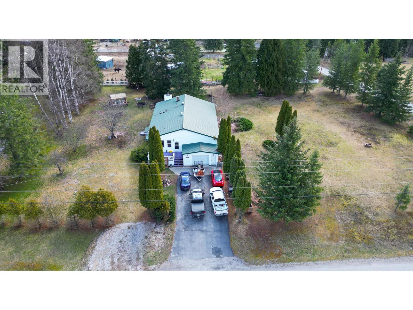 2202 Glade Road, Glade, British Columbia  V1N 4R2 - Photo 1 - 10364748