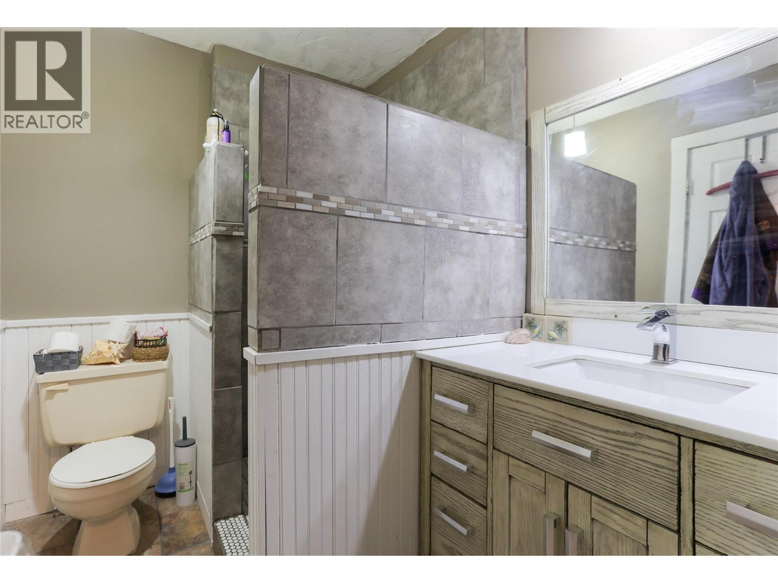 2202 Glade Road, Glade, British Columbia  V1N 4R2 - Photo 15 - 10364748