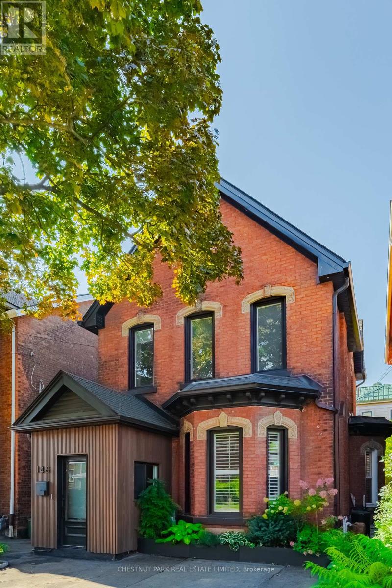 148 Stinson Street, Hamilton (Stinson), Ontario  L8N 1S8 - Photo 2 - X12441843