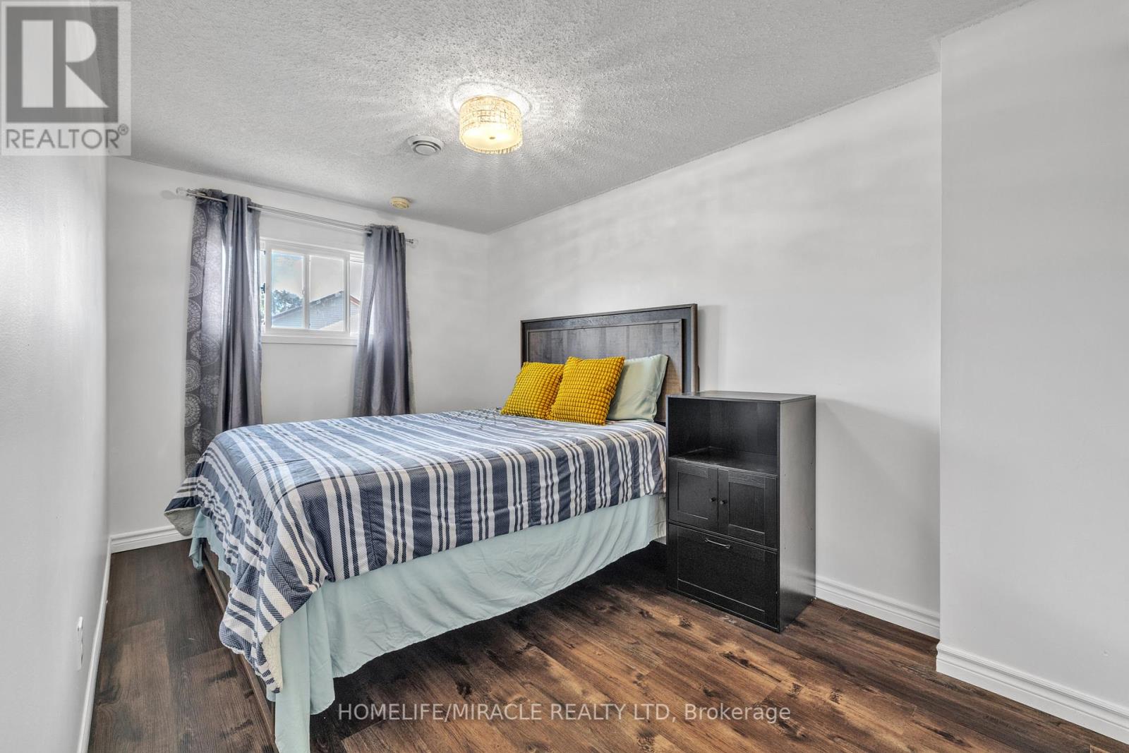 4 - 259 Lansdowne Avenue, Woodstock, Ontario  N4T 1N6 - Photo 11 - X12441859