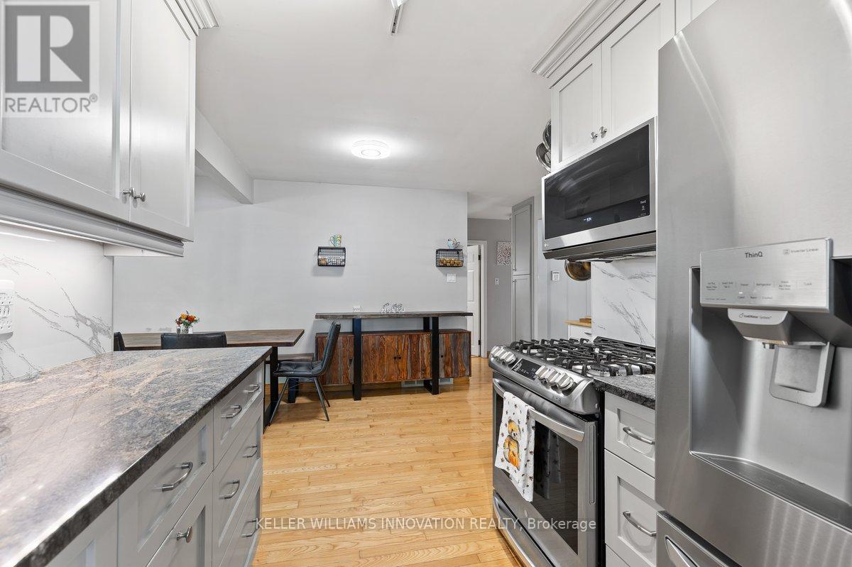 40 Rennie Drive, Kitchener, Ontario  N2A 1J5 - Photo 9 - X12441866