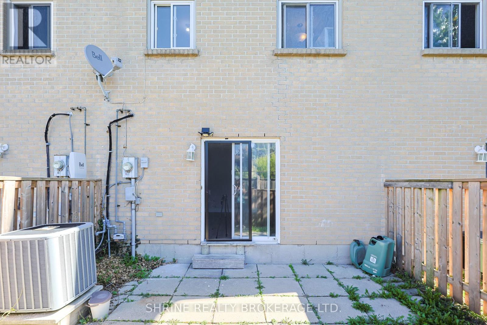 22 - 577 Third Street, London East (East H), Ontario  N5V 4B8 - Photo 19 - X12441890