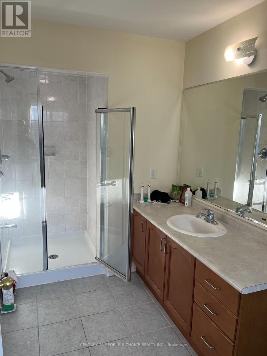 Upper - 14 Bersan Terrace, Brampton, Ontario  L6P 3T2 - Photo 22 - W12440774