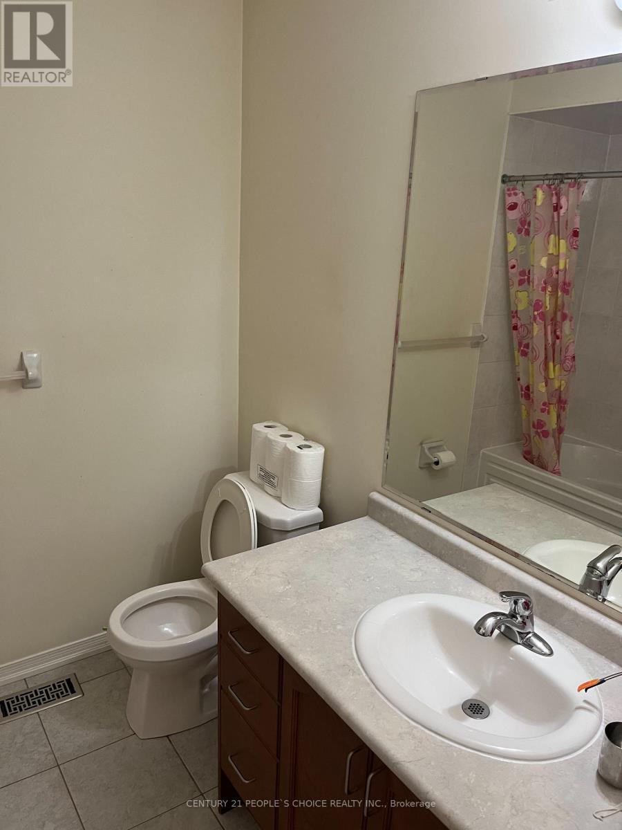 Upper - 14 Bersan Terrace, Brampton, Ontario  L6P 3T2 - Photo 30 - W12440774