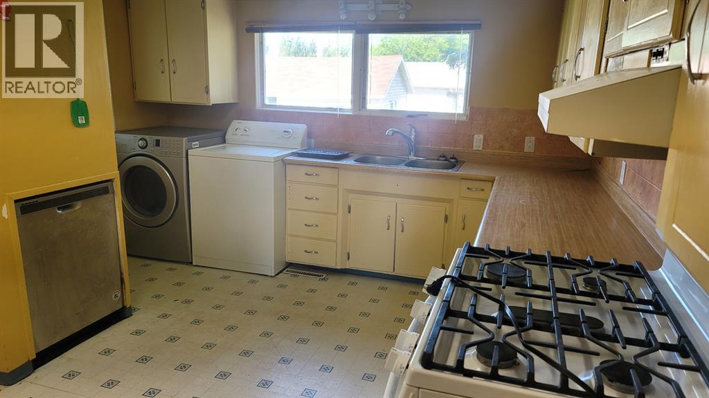 5102 49 Street, Castor, Alberta  T0C 0X0 - Photo 11 - A2249390