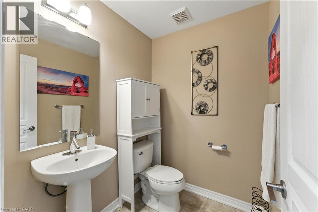 541 Winston Road Unit# 60, Grimsby, Ontario  L3M 0C5 - Photo 4 - 40757177