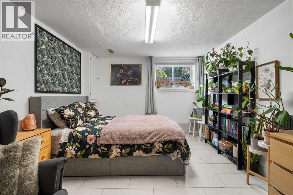 11 Deerfield Circle Se, Calgary, Alberta  T2J 6L7 - Photo 29 - A2261610