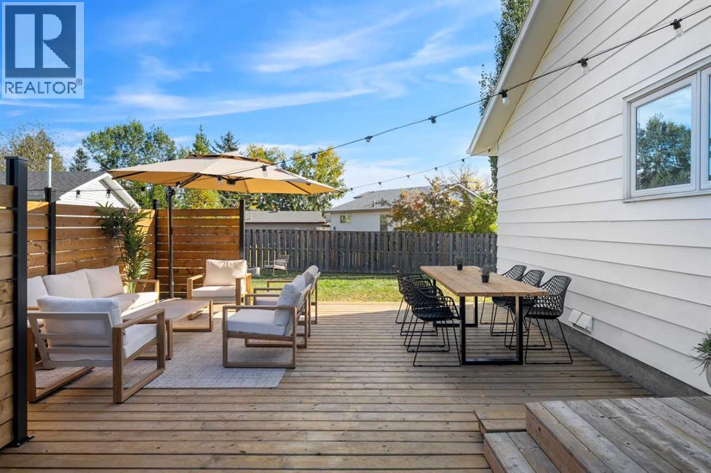11 Deerfield Circle Se, Calgary, Alberta  T2J 6L7 - Photo 33 - A2261610