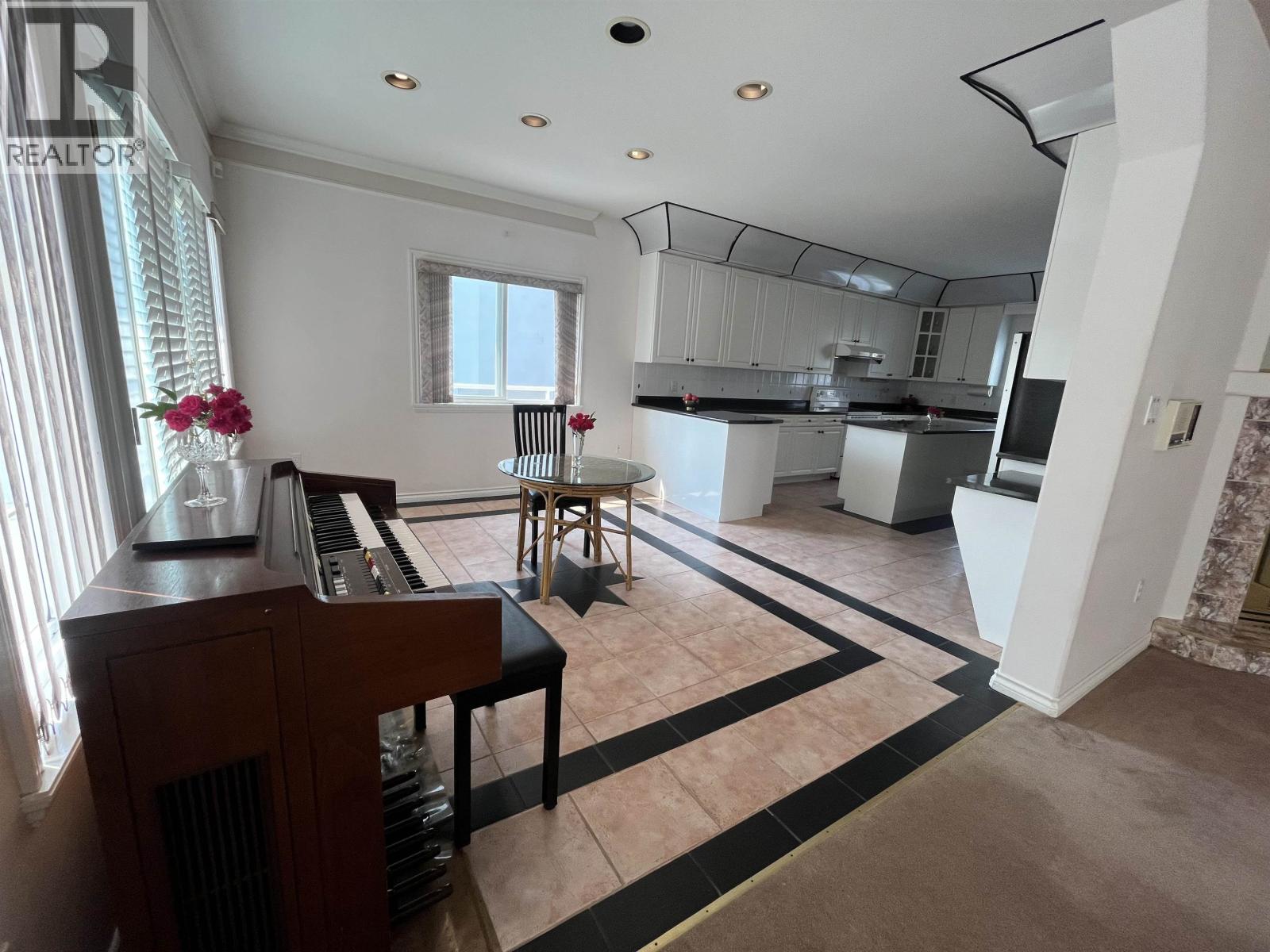 3147 Silverthrone Drive, Coquitlam, British Columbia  V3E 3C3 - Photo 28 - R3054784