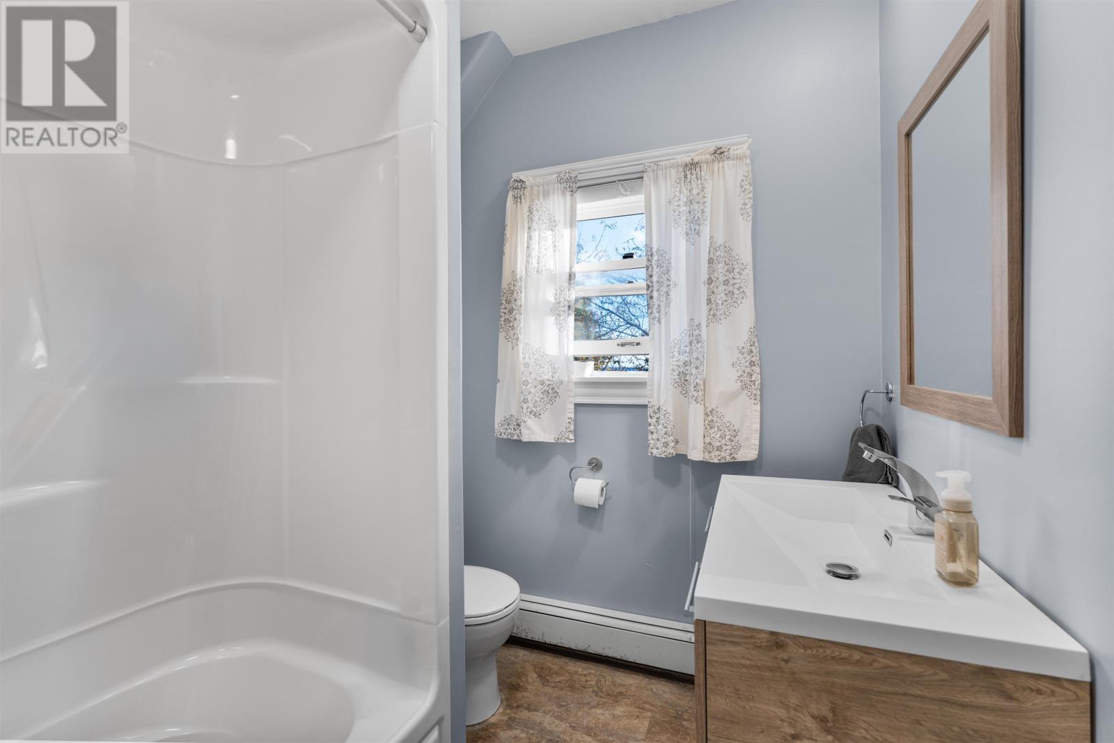 42 King Street, Summerside, Prince Edward Island  C1N 2S8 - Photo 30 - 202524959
