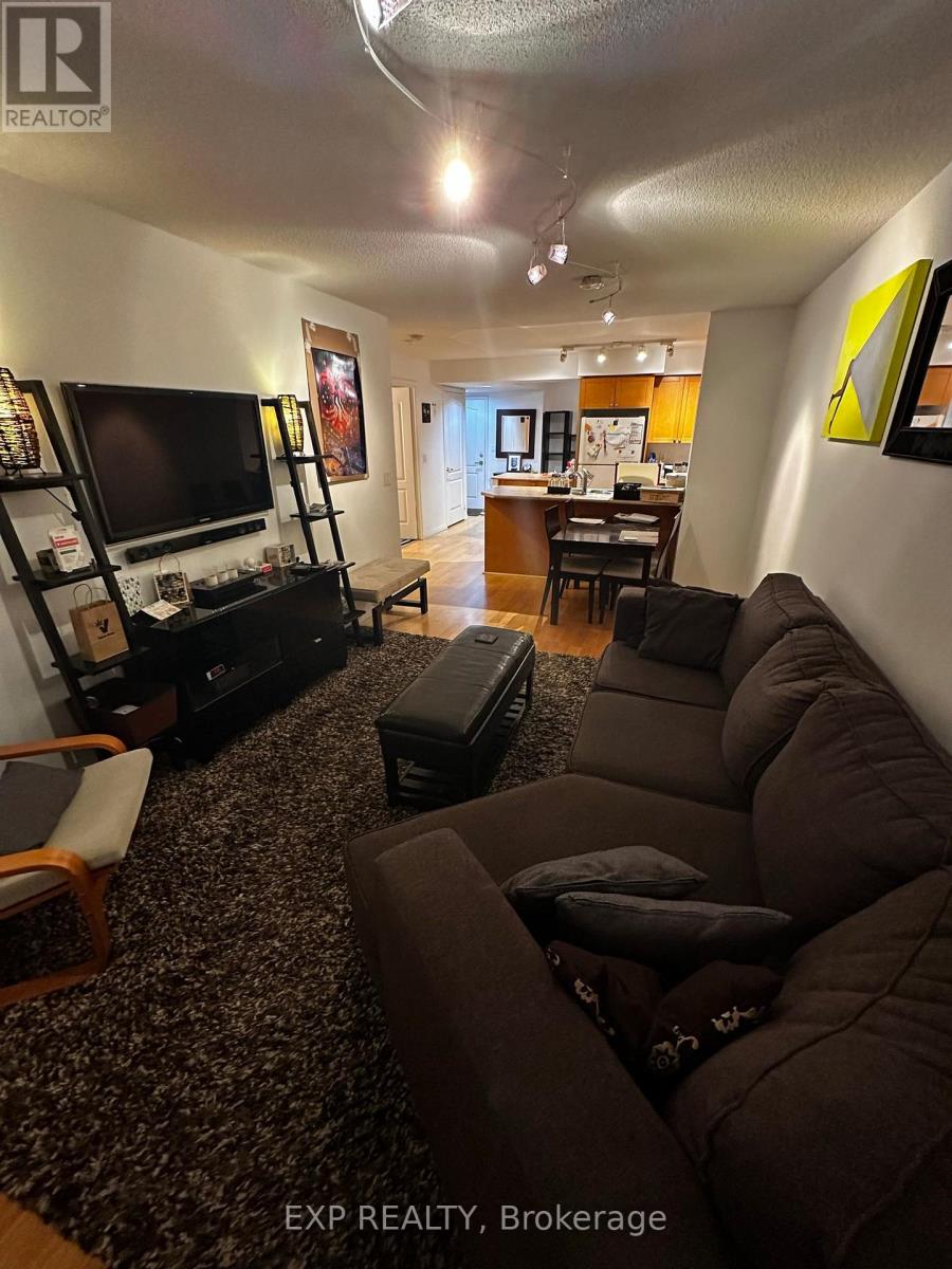 116 - 18 Stafford Street, Toronto, Ontario  M5V 3W4 - Photo 2 - C12441881