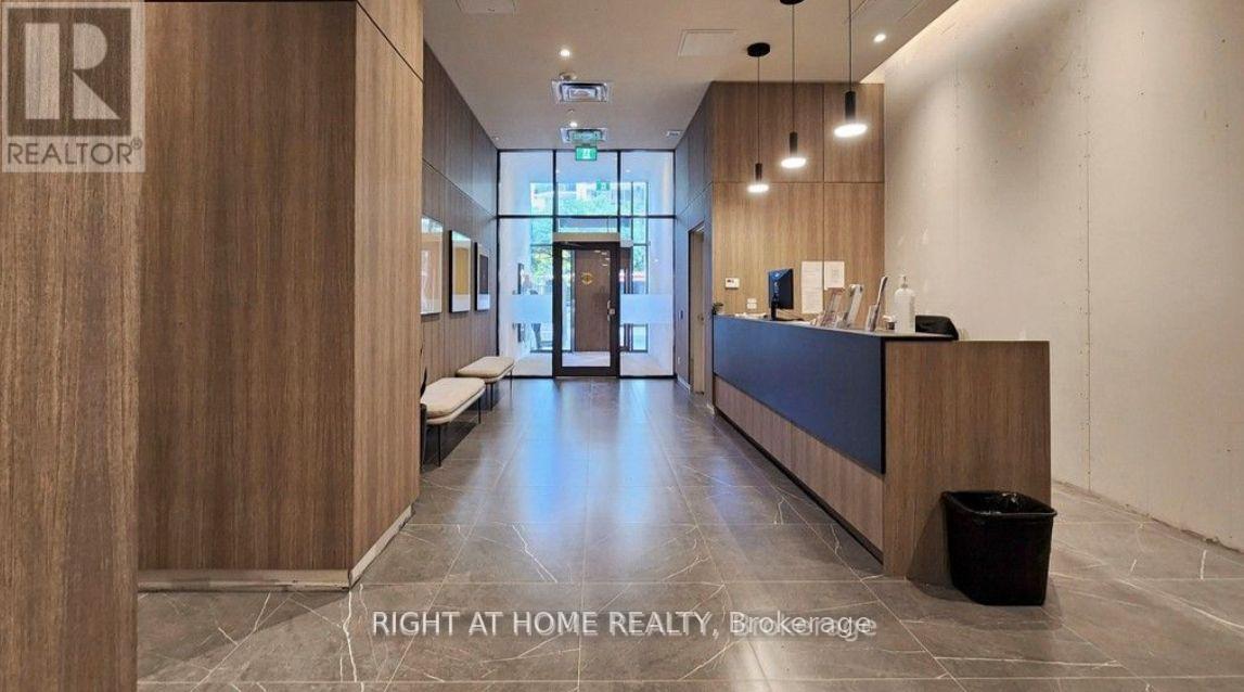 607 - 81 Wellesley Street E, Toronto, Ontario  M4Y 0C5 - Photo 8 - C12435851
