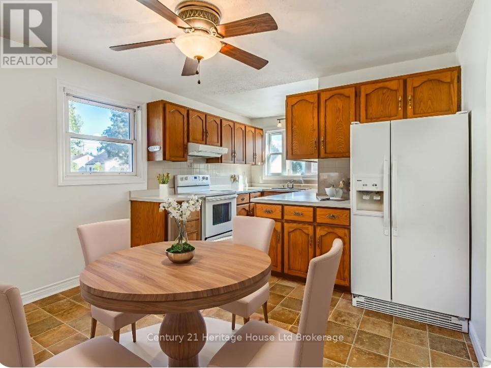 675 Miller Street, Woodstock, Ontario  N4S 5K2 - Photo 6 - X12431870