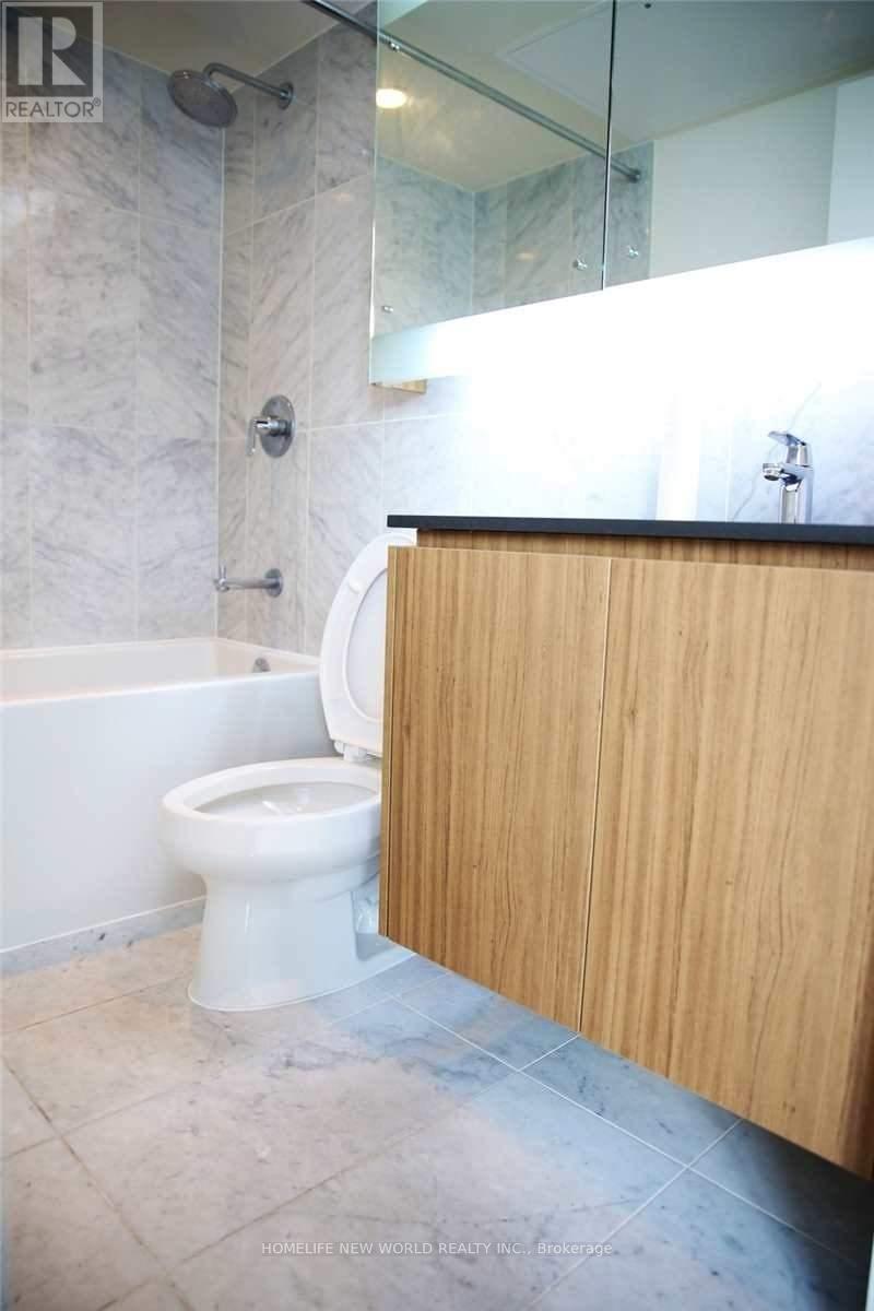 2010 - 80 Queens Wharf Road, Toronto, Ontario  M5V 0J3 - Photo 8 - C12437017