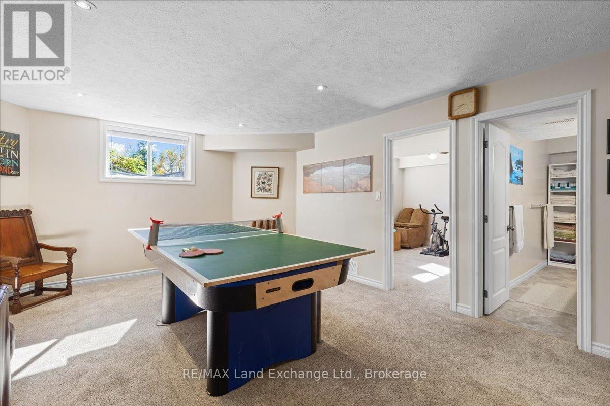 903 Highland Street, Saugeen Shores, Ontario  N0H 2C2 - Photo 29 - X12441906