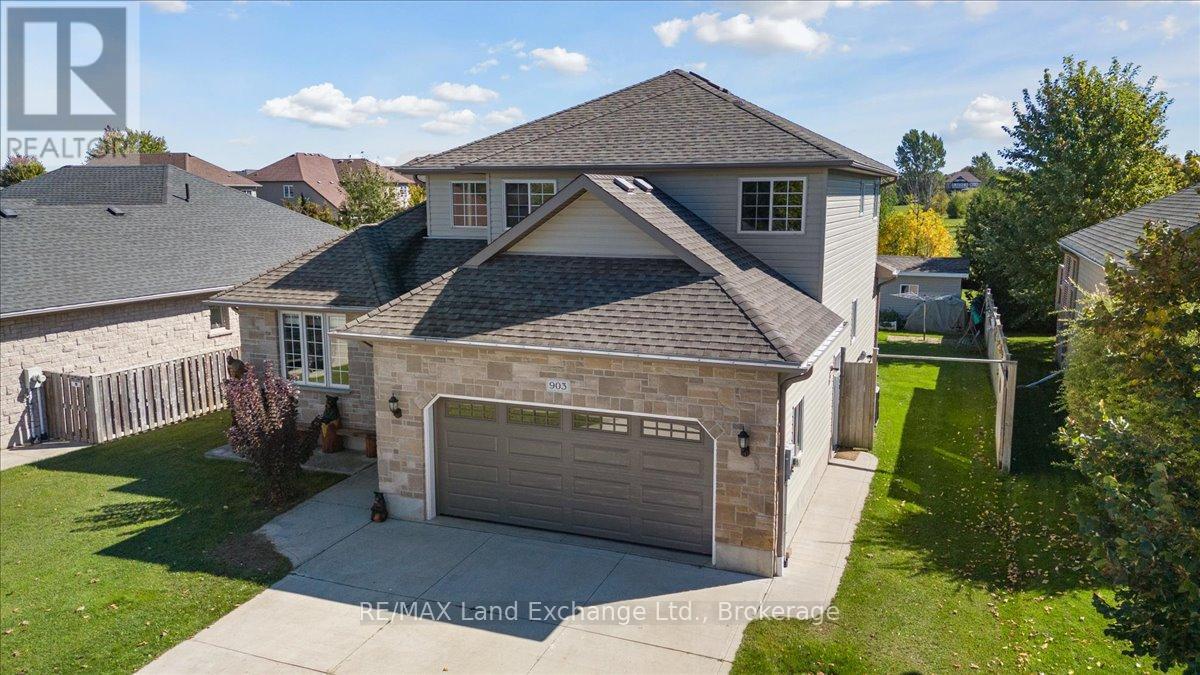 903 Highland Street, Saugeen Shores, Ontario  N0H 2C2 - Photo 39 - X12441906