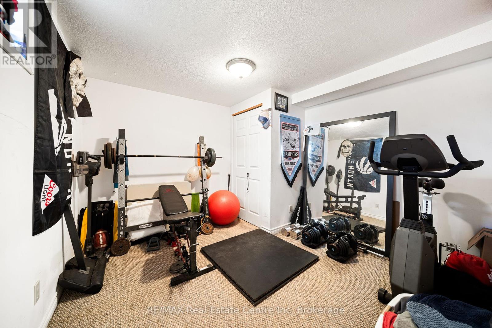 51 Muskoka Drive, Guelph, Ontario  N1E 3M8 - Photo 21 - X12441909