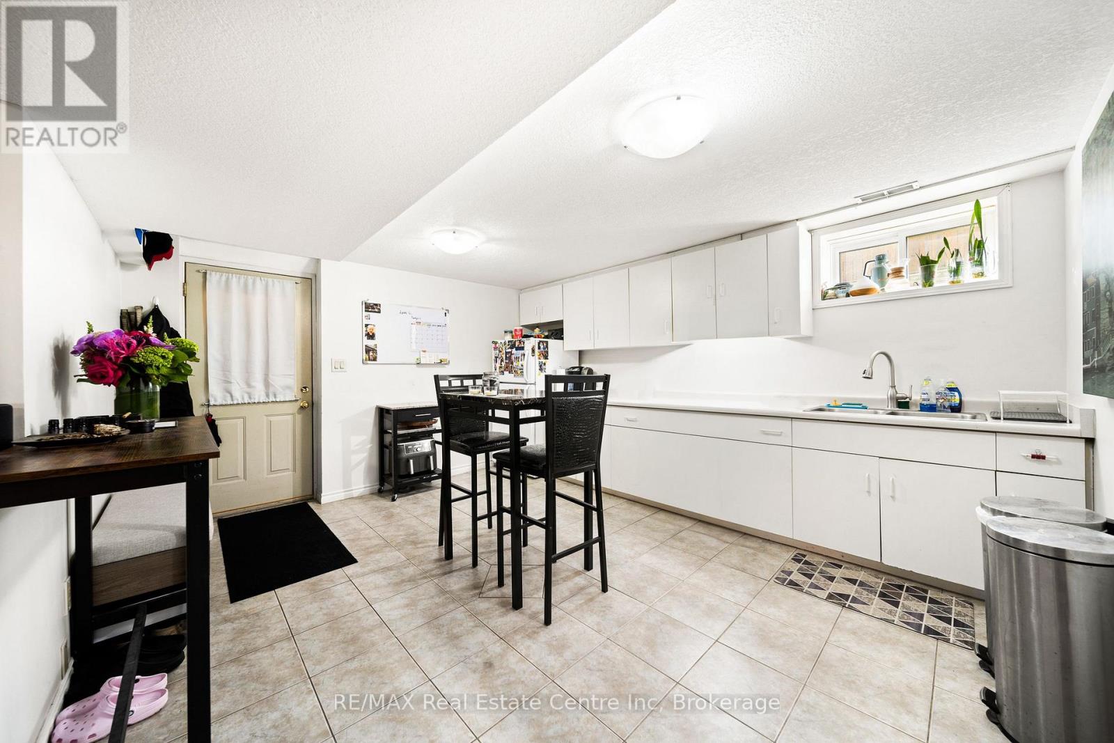 51 Muskoka Drive, Guelph, Ontario  N1E 3M8 - Photo 23 - X12441909