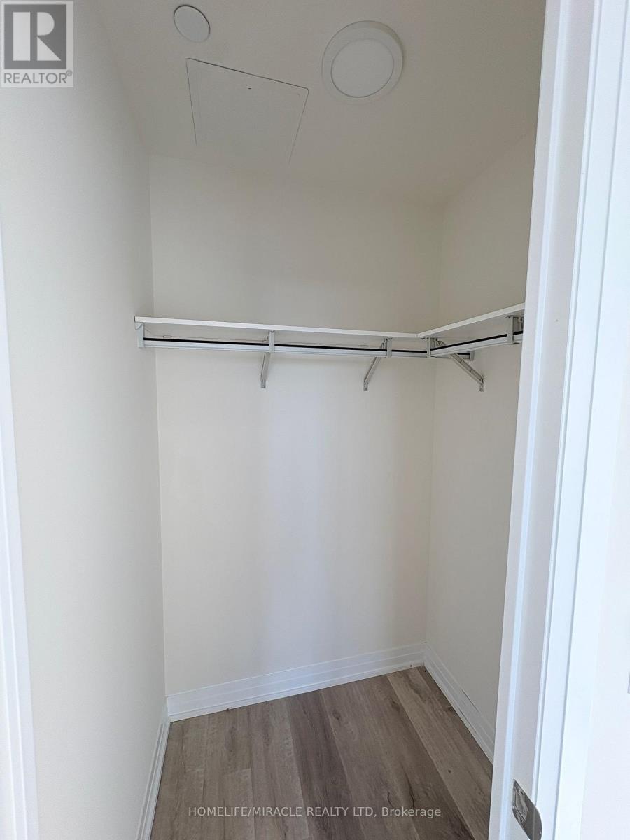 615 - 15 Watergarden Drive, Mississauga, Ontario  L5R 0H4 - Photo 15 - W12441886