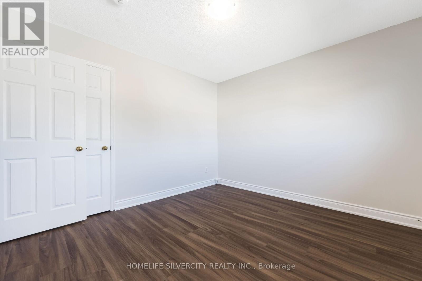 64 Clydesdale Circle, Brampton, Ontario  L6Y 3P9 - Photo 28 - W12441887