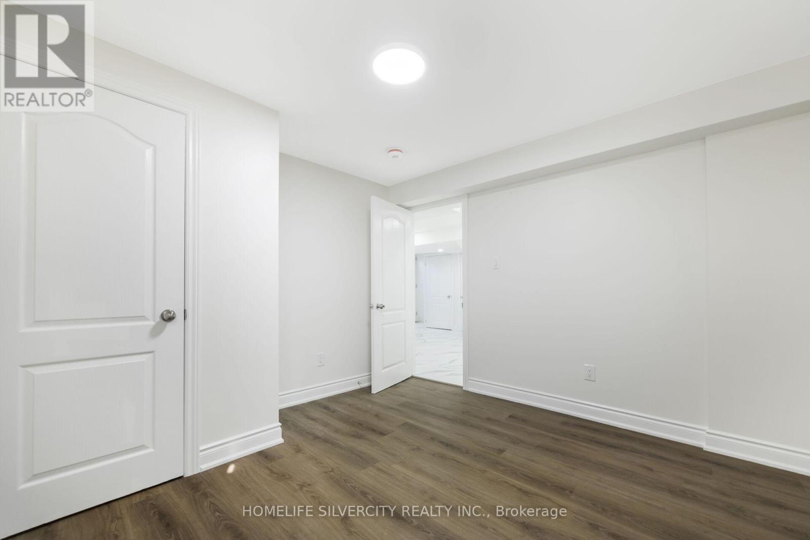 64 Clydesdale Circle, Brampton, Ontario  L6Y 3P9 - Photo 43 - W12441887