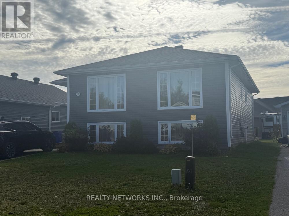 127 Jv Bonhomme Boulevard, Timmins (Tnw - Vic Heights), Ontario  P4P 1A2 - Photo 1 - T12441898