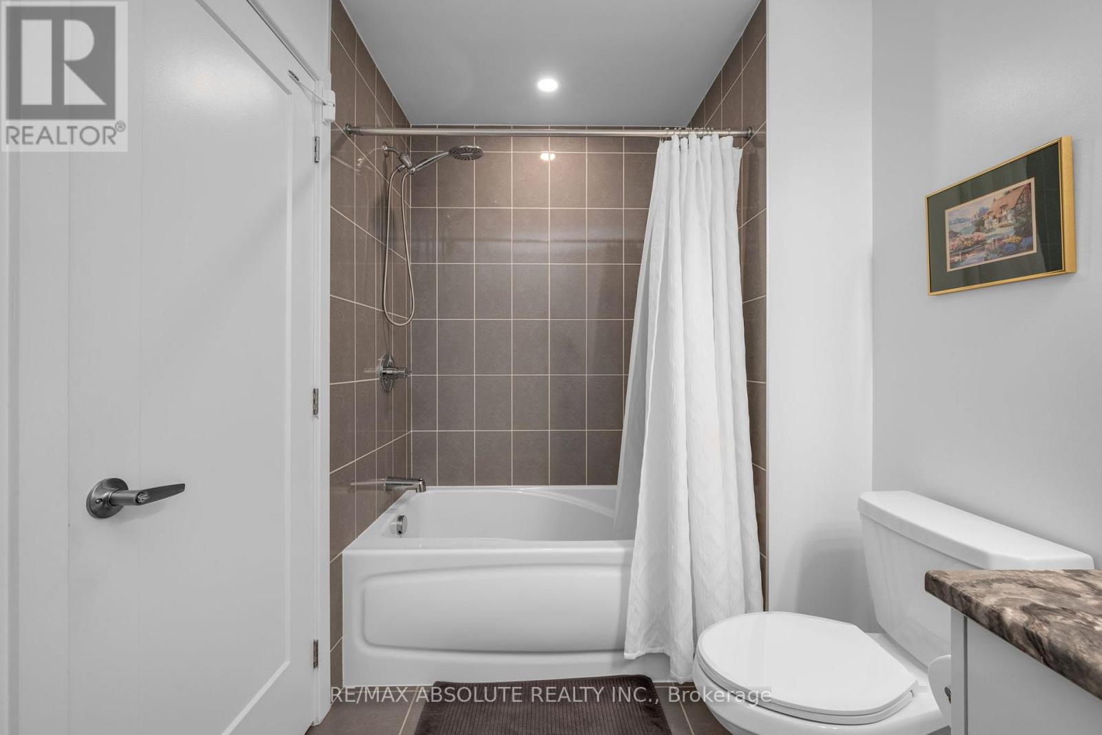 207 Osterley Way, Ottawa, Ontario  K2S 2N6 - Photo 42 - X12441907