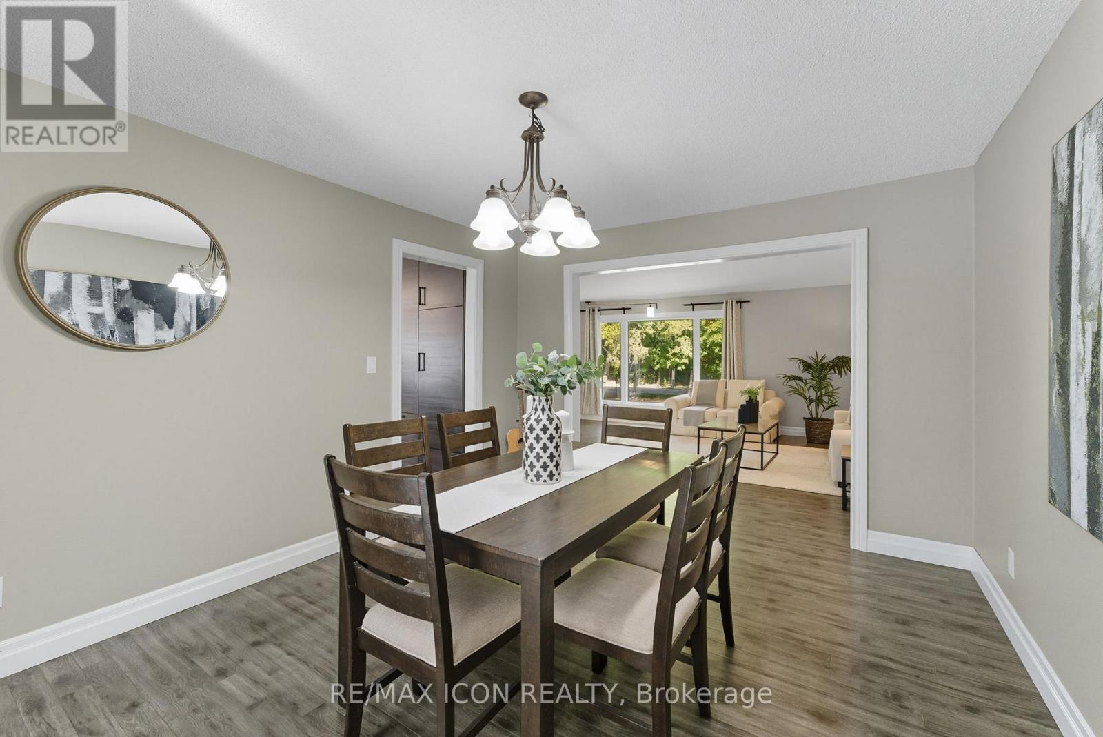 792 6th Concession Rd W, Hamilton, Ontario  L8B 1M8 - Photo 15 - X12441884