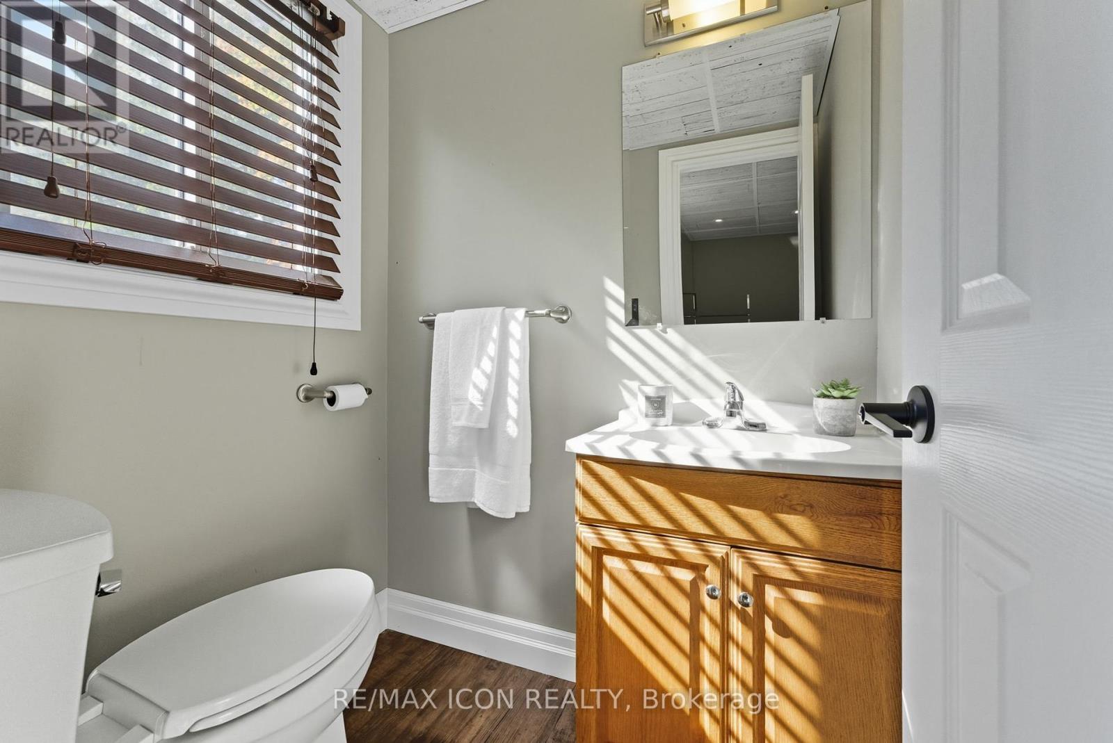 792 6th Concession Rd W, Hamilton, Ontario  L8B 1M8 - Photo 23 - X12441884