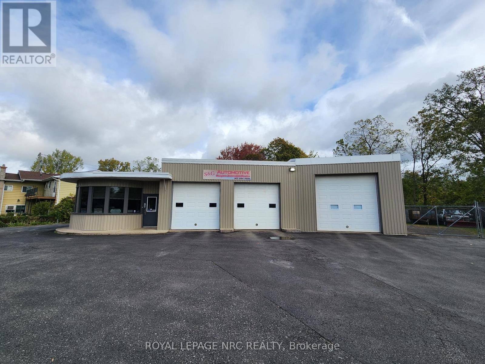 208 RIDGE ROAD N, Fort Erie, Ontario