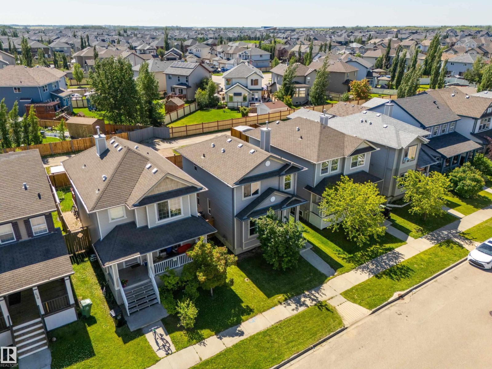 243 Southwick Wy, Leduc, Alberta  T9E 0G1 - Photo 2 - E4460573