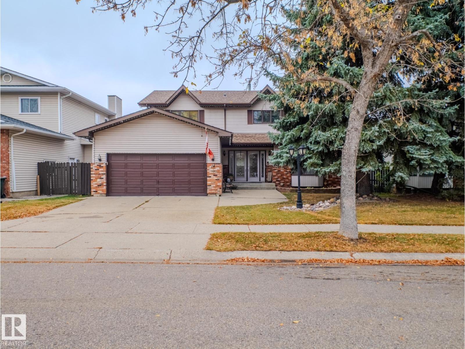 14 GREENBRIAR CR, Sherwood Park, Alberta