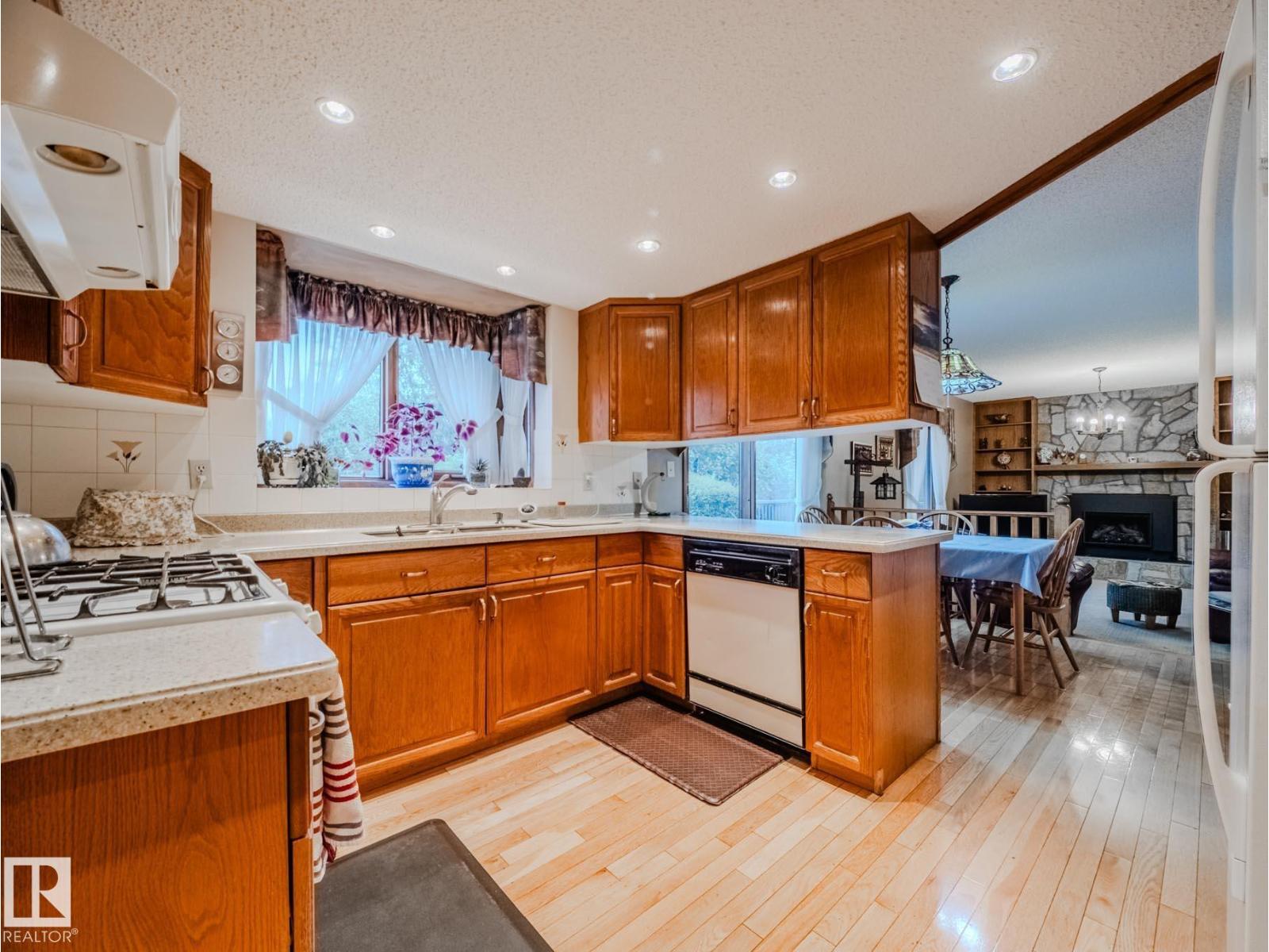 14 Greenbriar Cr, Sherwood Park, Alberta  T8H 1H8 - Photo 21 - E4460574