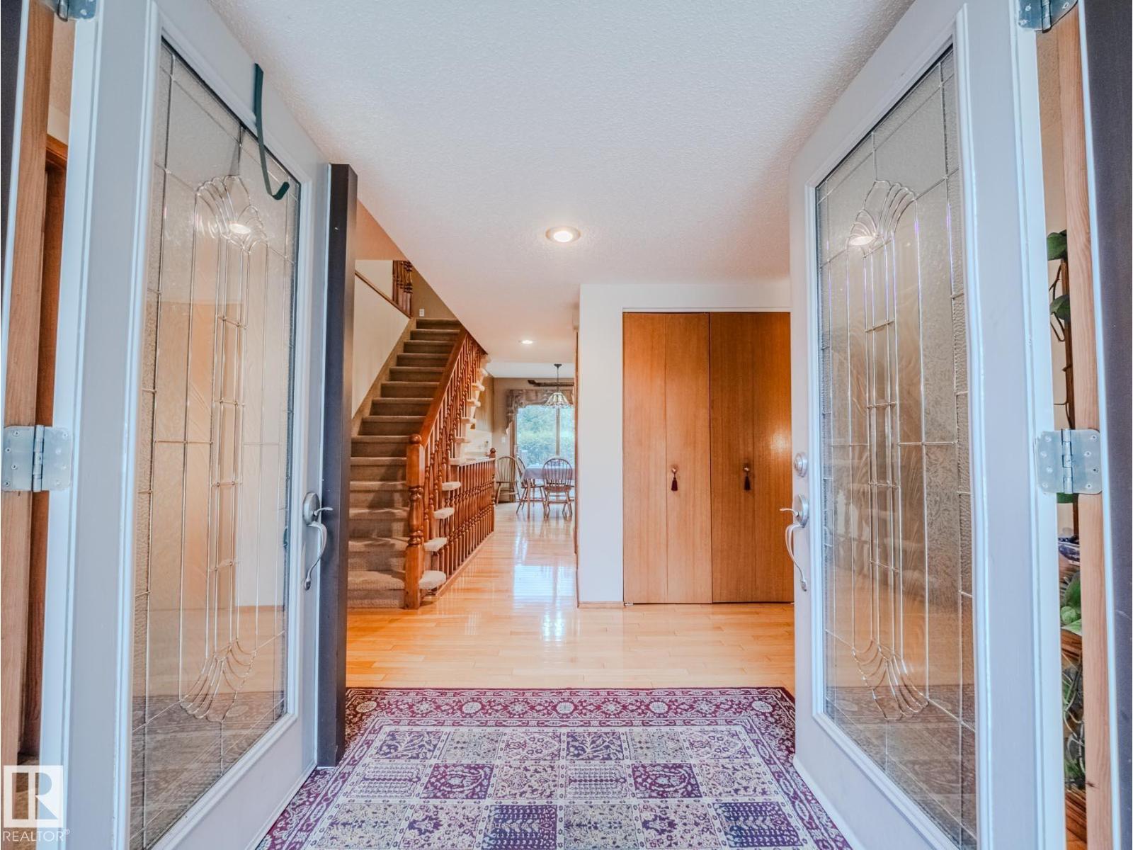 14 Greenbriar Cr, Sherwood Park, Alberta  T8H 1H8 - Photo 4 - E4460574