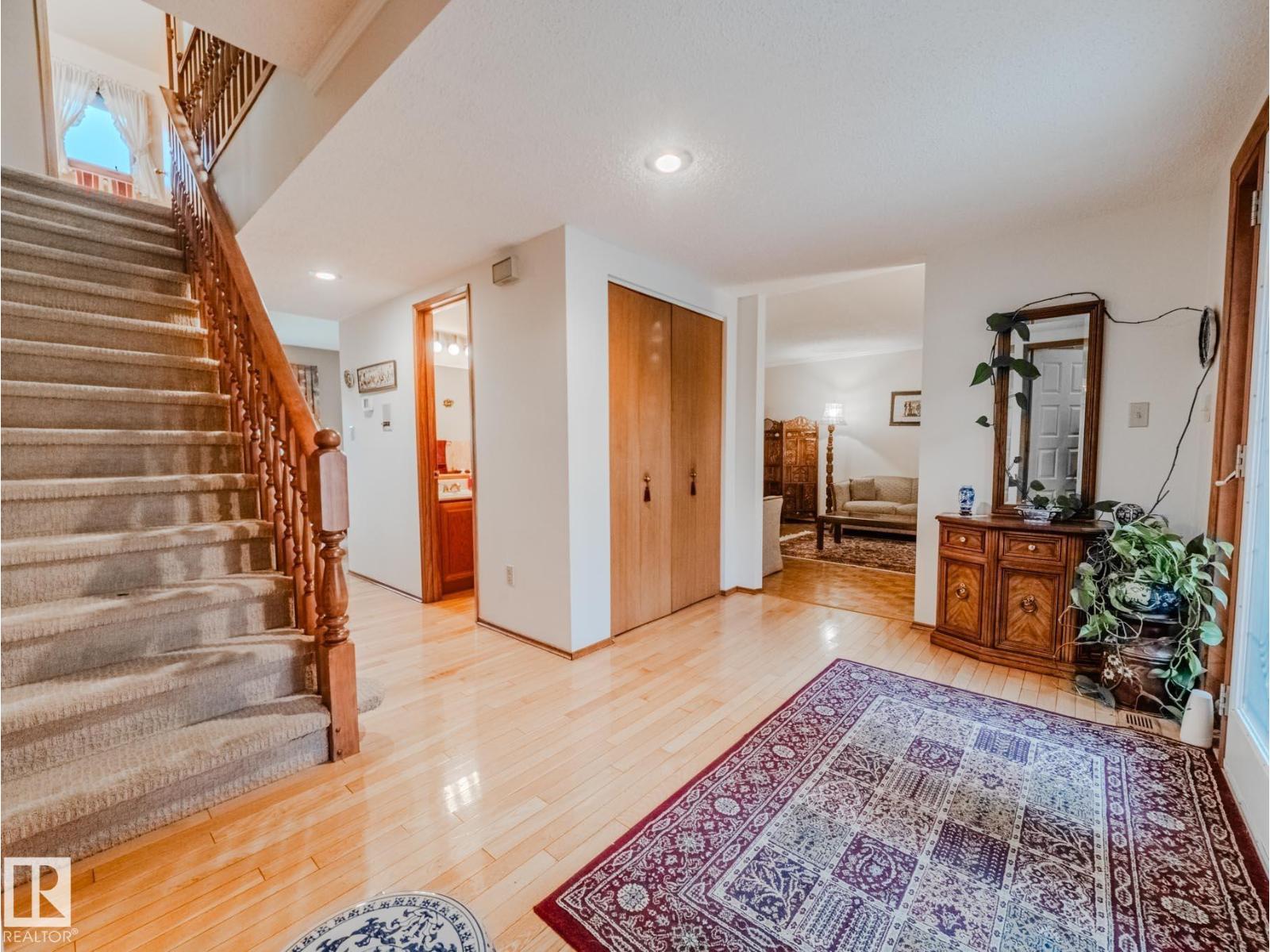 14 Greenbriar Cr, Sherwood Park, Alberta  T8H 1H8 - Photo 7 - E4460574