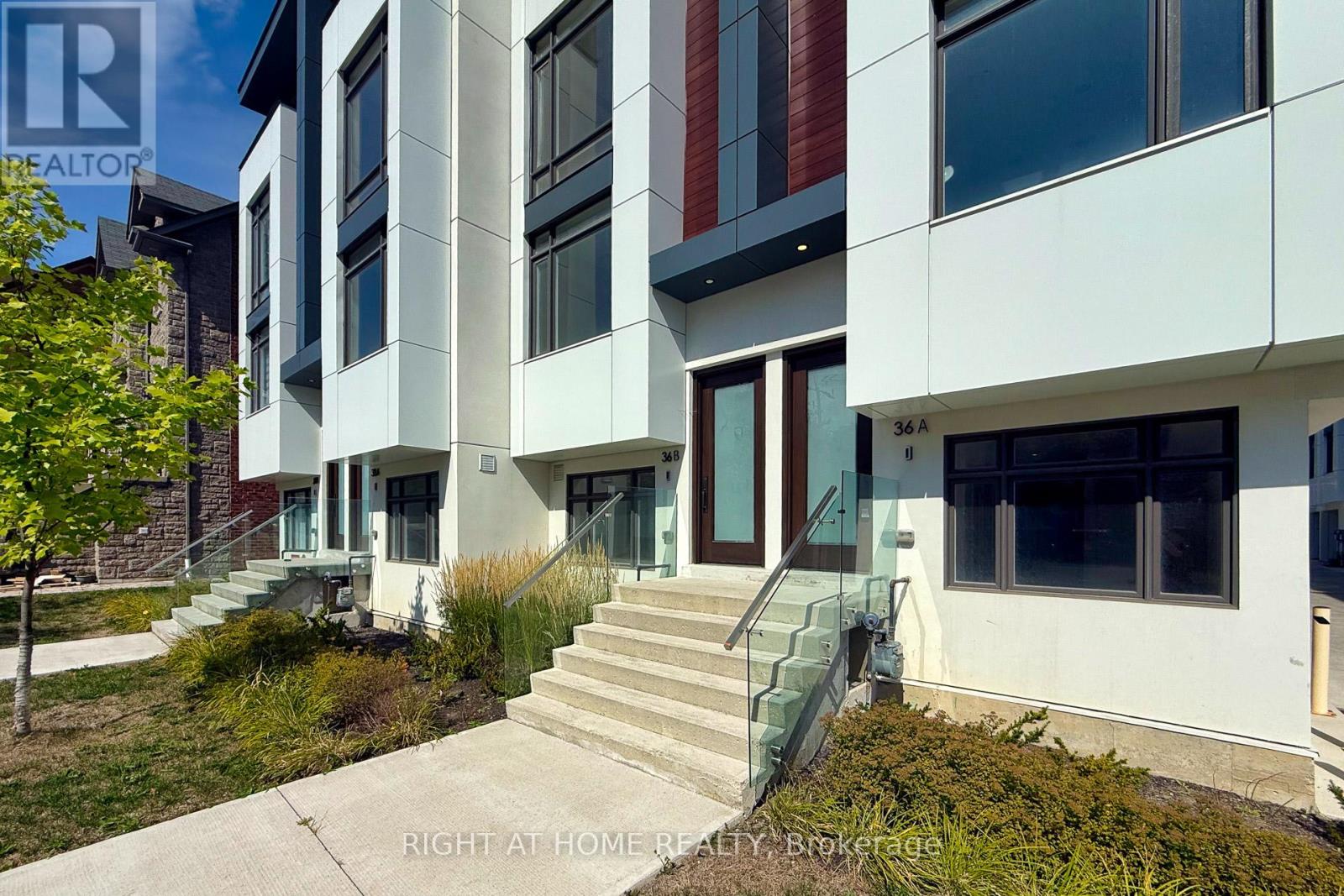 36b Churchill Avenue, Toronto, Ontario  M2N 0L5 - Photo 2 - C12441895