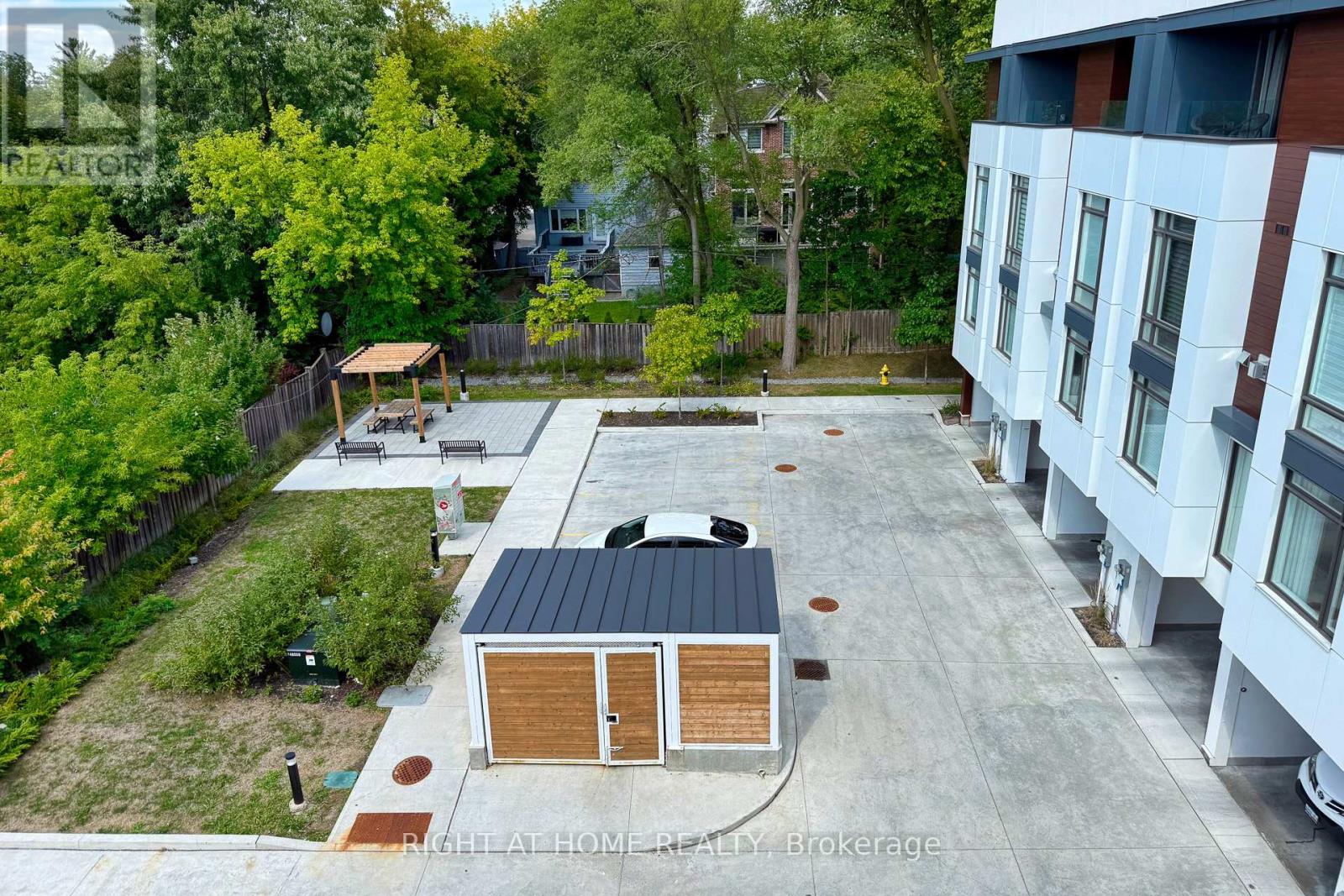 36b Churchill Avenue, Toronto, Ontario  M2N 0L5 - Photo 24 - C12441895