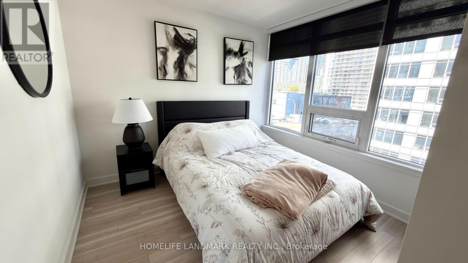 911 - 19 Bathurst Street, Toronto, Ontario  M5V 0N1 - Photo 13 - C12441910