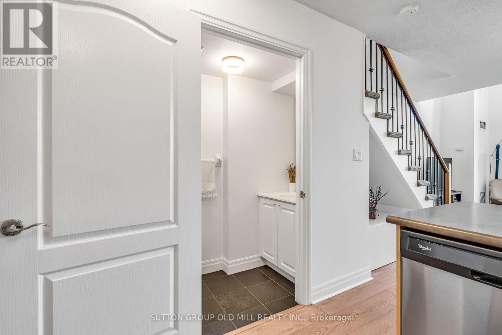 1705 - 188 Doris Avenue, Toronto, Ontario  M2N 6Z5 - Photo 17 - C12441916