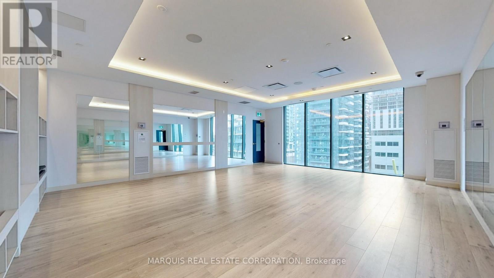 505br2 - 330 Richmond Street W, Toronto, Ontario  M5V 0M4 - Photo 6 - C12441919