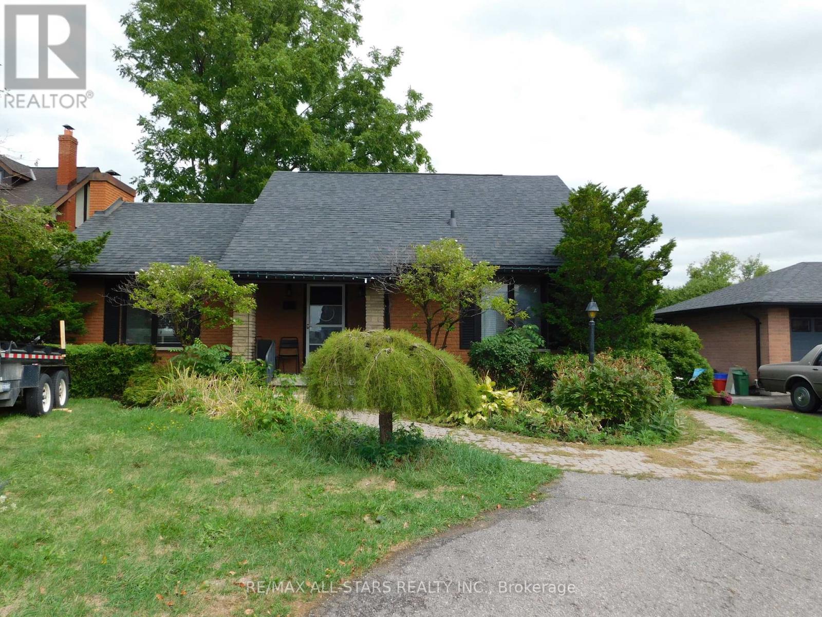 Lower - 232 Angeline Street N, Kawartha Lakes, Ontario  K9V 5E9 - Photo 11 - X12439304