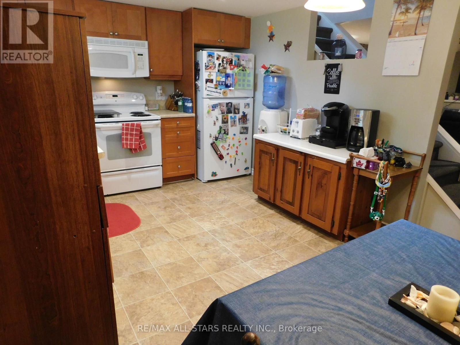 Lower - 232 Angeline Street N, Kawartha Lakes, Ontario  K9V 5E9 - Photo 3 - X12439304