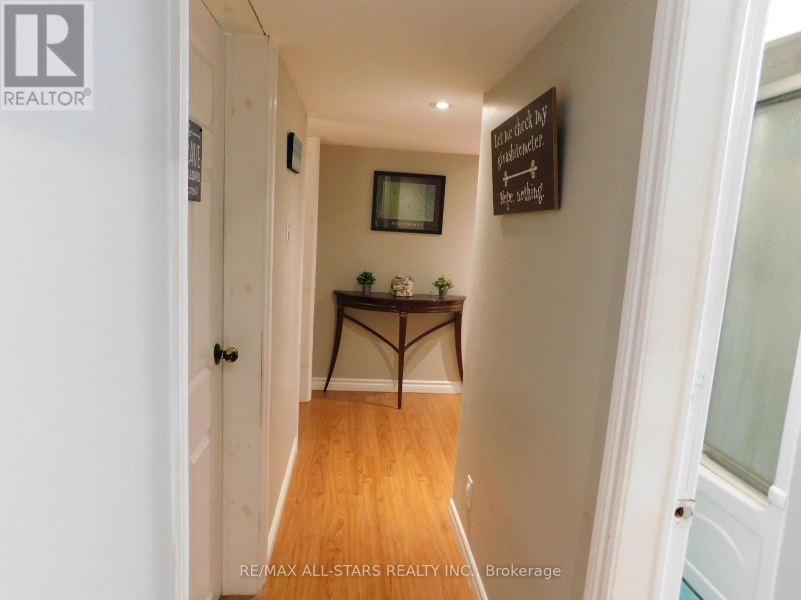 Lower - 232 Angeline Street N, Kawartha Lakes, Ontario  K9V 5E9 - Photo 5 - X12439304
