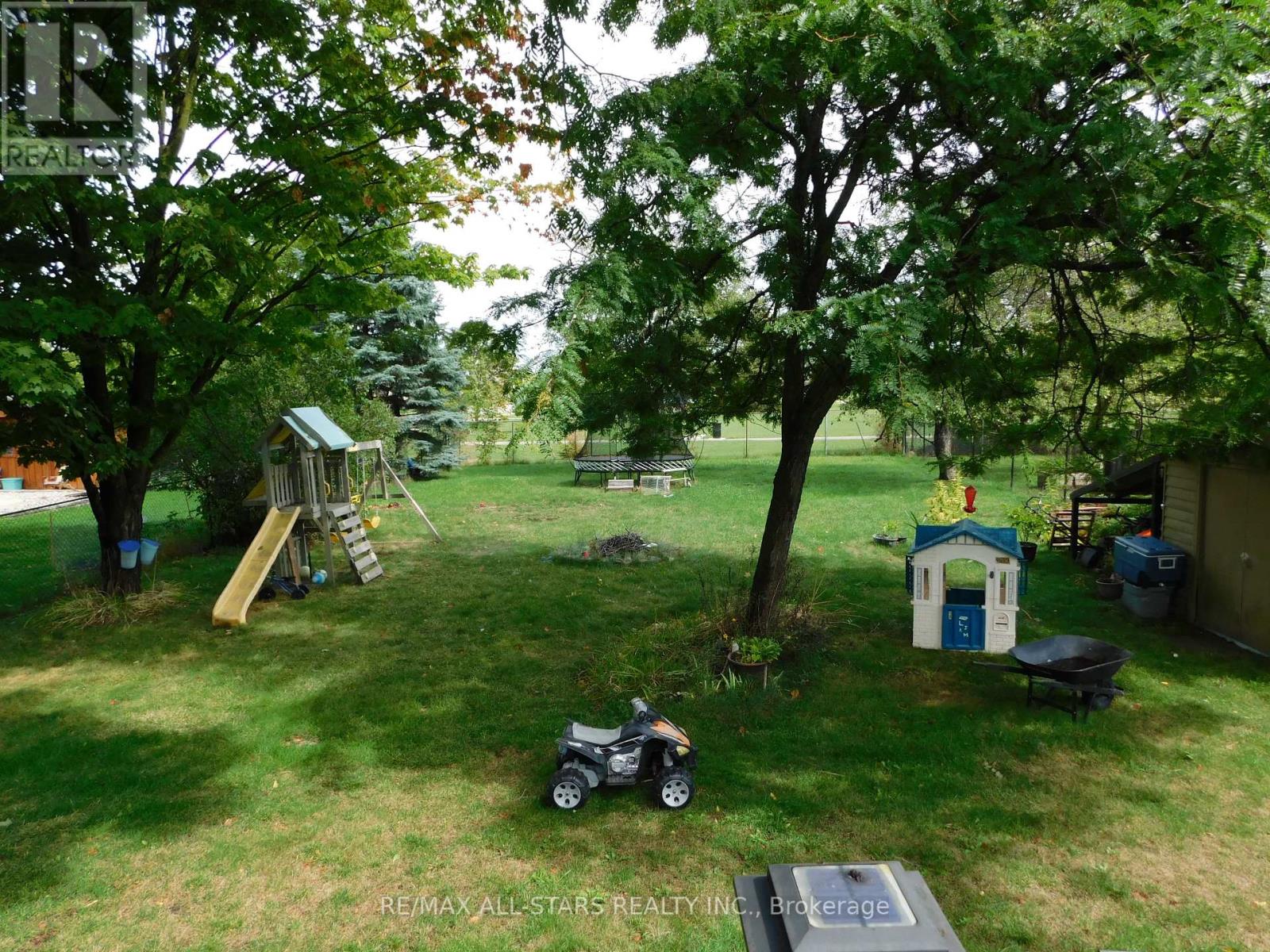 Lower - 232 Angeline Street N, Kawartha Lakes, Ontario  K9V 5E9 - Photo 9 - X12439304