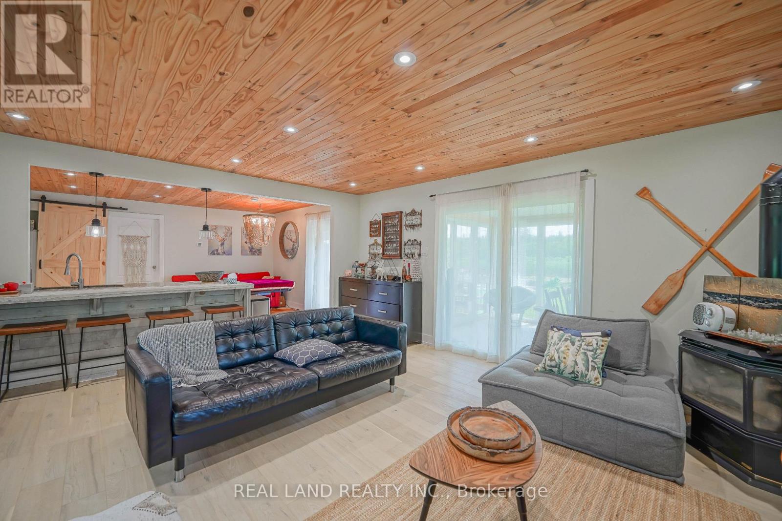 21 Marilyn Crescent, Kawartha Lakes, Ontario  K0L 1T0 - Photo 14 - X12441318