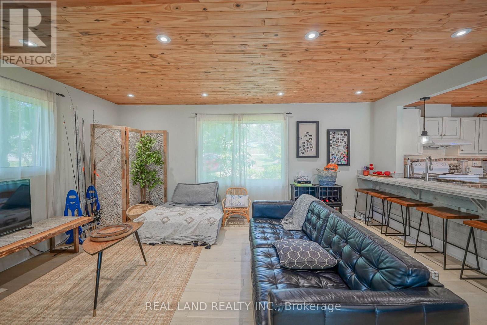 21 Marilyn Crescent, Kawartha Lakes, Ontario  K0L 1T0 - Photo 15 - X12441318