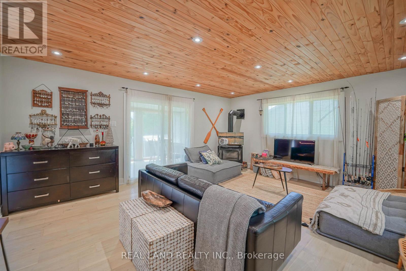 21 Marilyn Crescent, Kawartha Lakes, Ontario  K0L 1T0 - Photo 17 - X12441318
