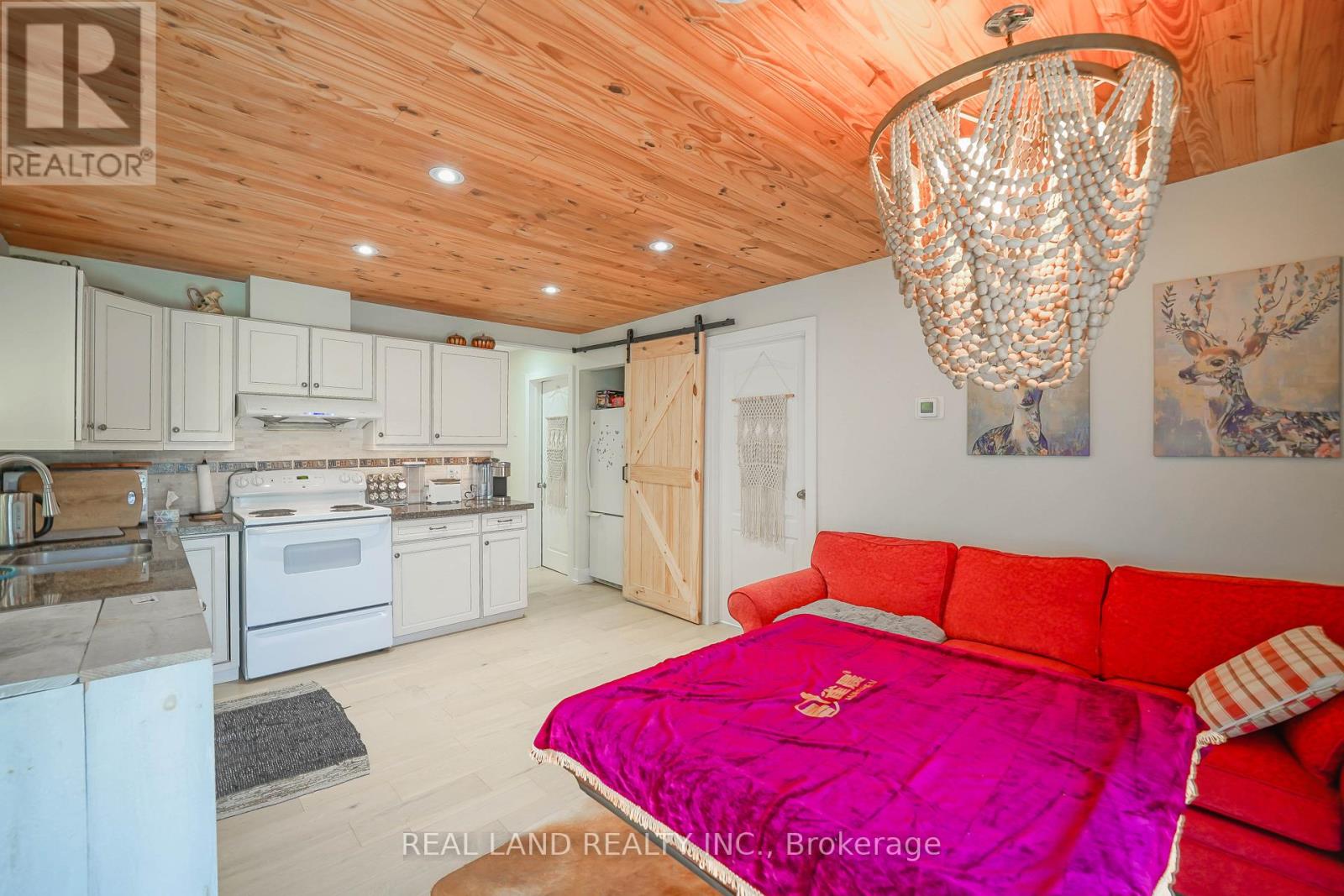 21 Marilyn Crescent, Kawartha Lakes, Ontario  K0L 1T0 - Photo 26 - X12441318