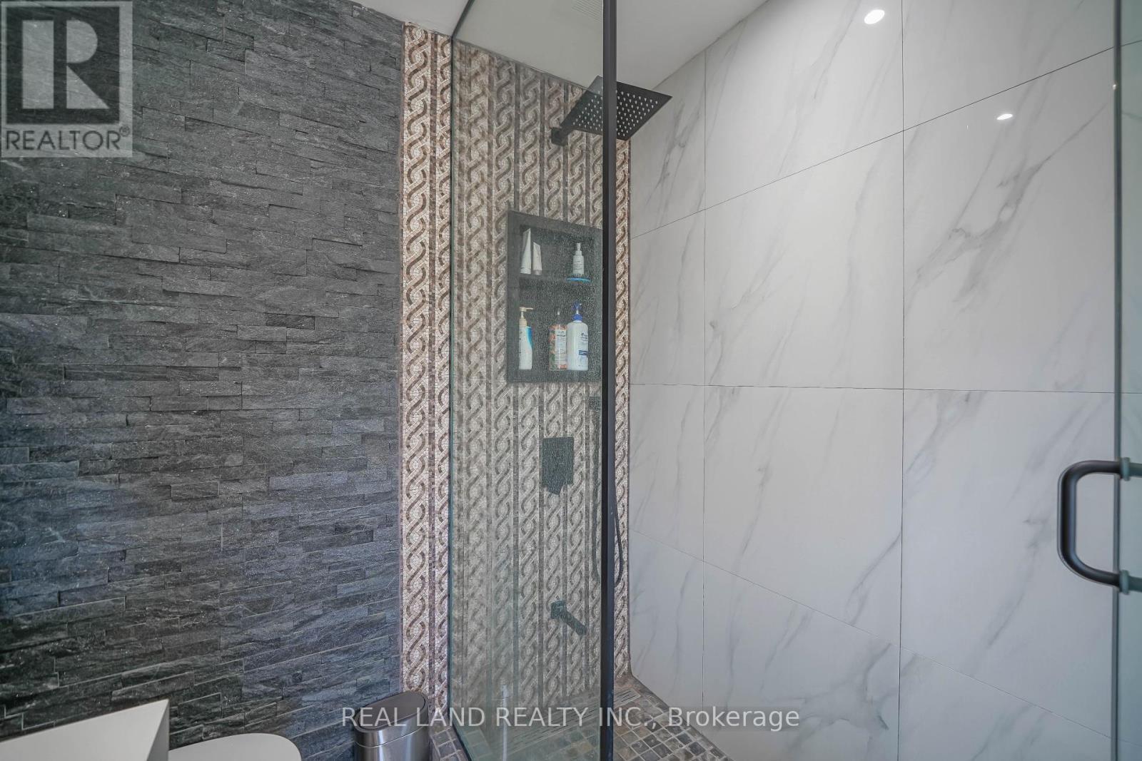 21 Marilyn Crescent, Kawartha Lakes, Ontario  K0L 1T0 - Photo 34 - X12441318